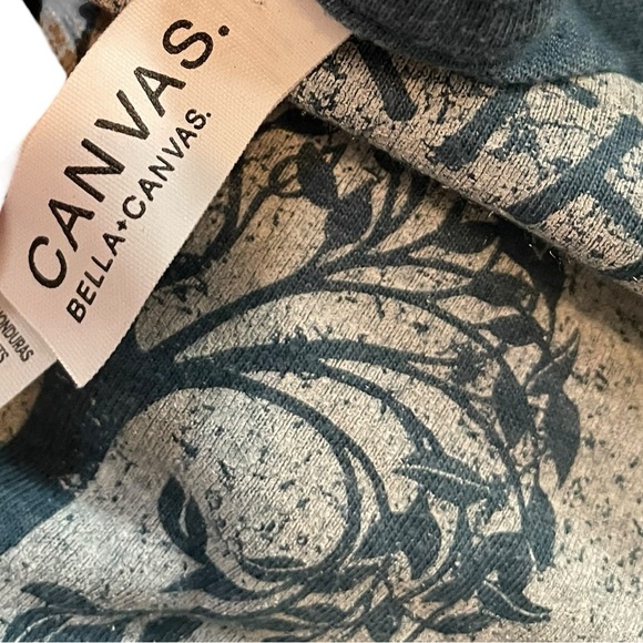 Canvas Asheville North Carolina Outdoor Bear Tree Mountain Novelty Graphic Tee - Picture 4 of 5